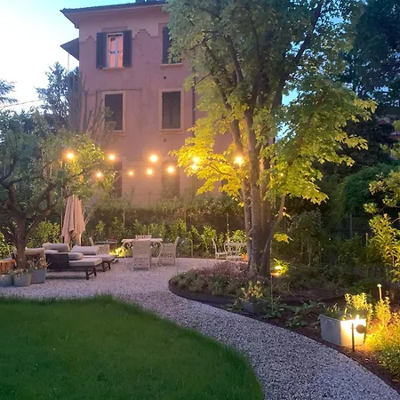 Emozione Sant Orsola * ボローニャ